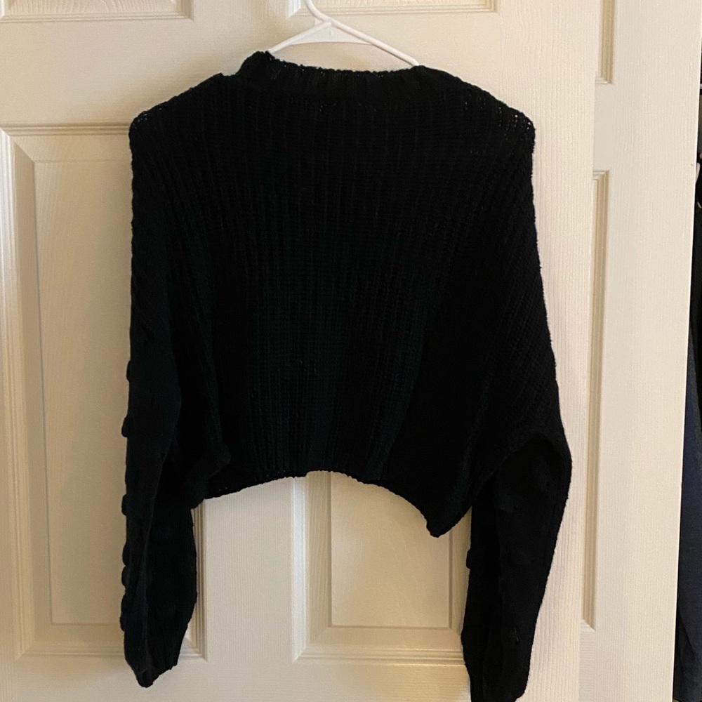 SOLD Vici Collection Black Cropped Sweater - Picture 6 of 6